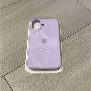 Apple iPhone 17 Silicone Case - Light Purple